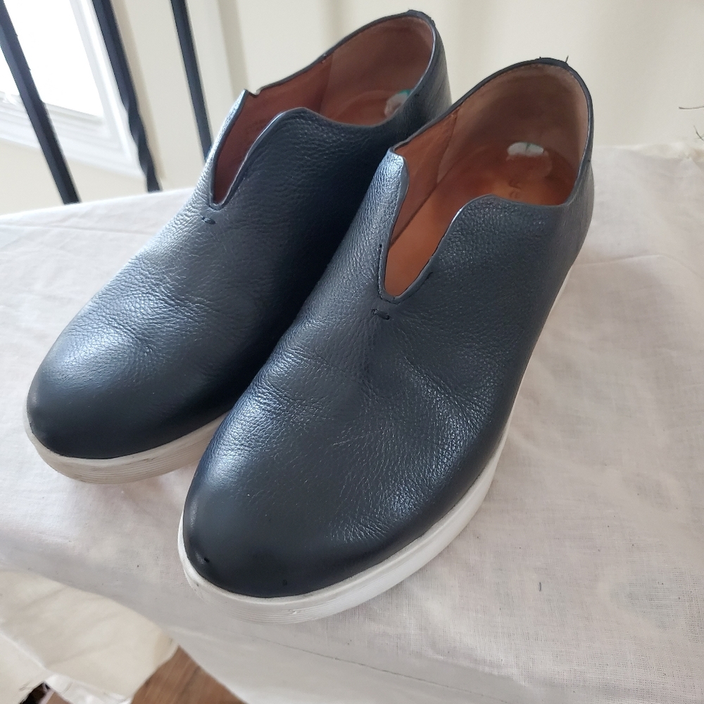 Kenneth Cole Gentle Soul black shoes